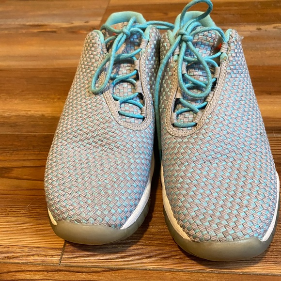 Women’s/Youth Jordan Future - Picture 2 of 7